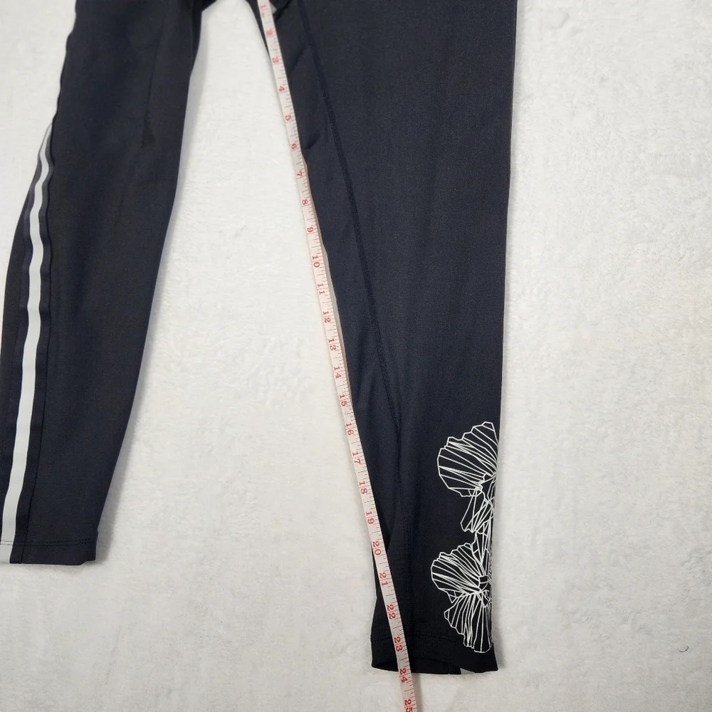Calvin Klein Performance Wick  YOGA Leggings Joggers Size Medium NWOT